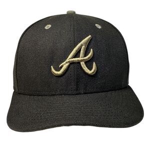 Atlanta Braves Genuine Merchandise Baseball Hat New Era Cap Men's 7 1/2‎ Black
